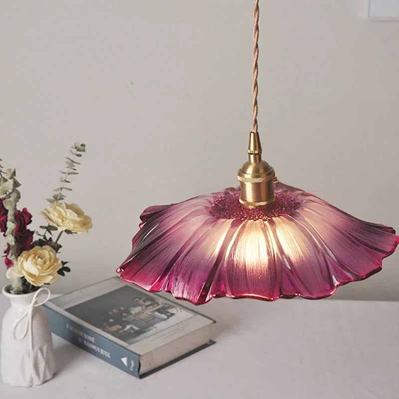FloraGlimmer – Moderne, blütenförmige Pendelleuchte | Glasdesign | LED-Beleuchtung für Wohn- und Esszimmer