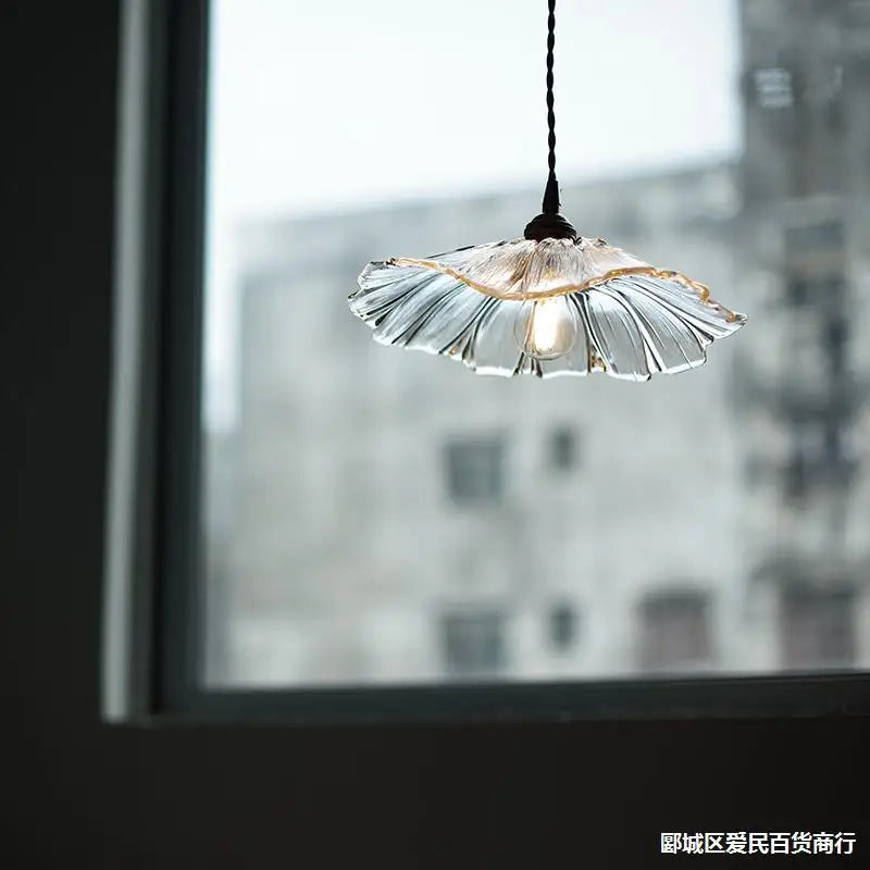 FloraGlimmer – Moderne, blütenförmige Pendelleuchte | Glasdesign | LED-Beleuchtung für Wohn- und Esszimmer