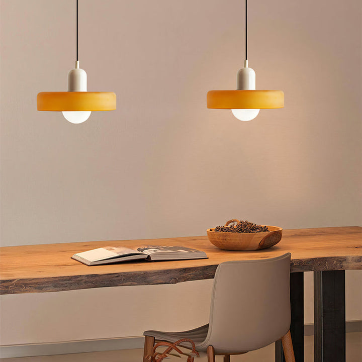 Bunte Glas Pendelleuchte - BauLume | Karnz