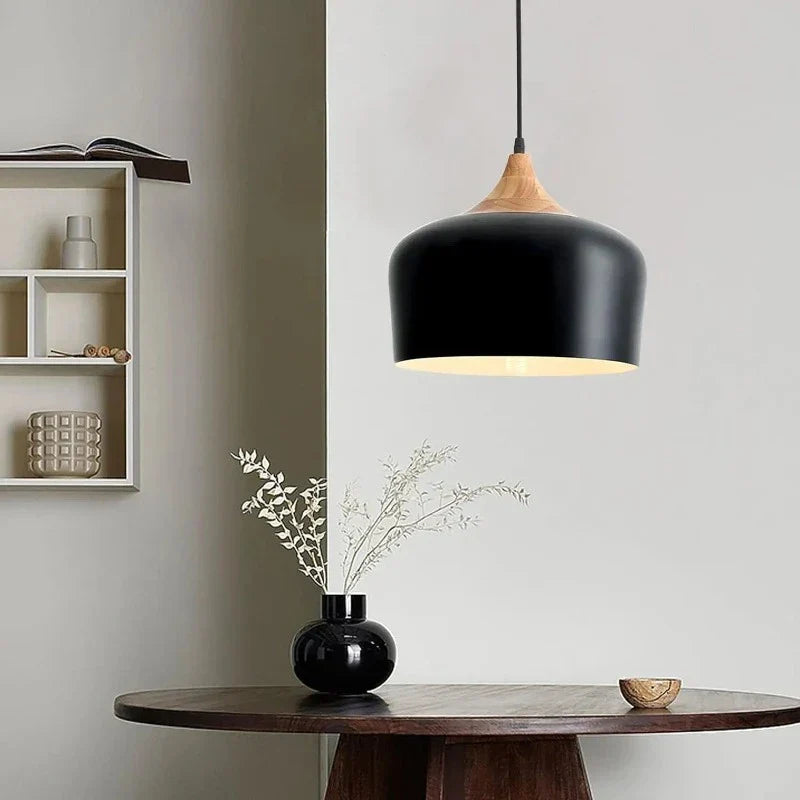 Moderne Skandinavische Hängelampe – Holz & Metall Pendelleuchte für Schlafzimmer | Karnz