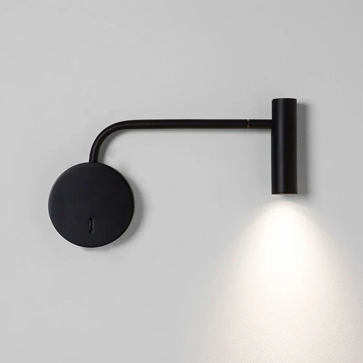 Schwenkbare LED Wandleuchte – Moderne Leselampe für Schlafzimmer | Karnz