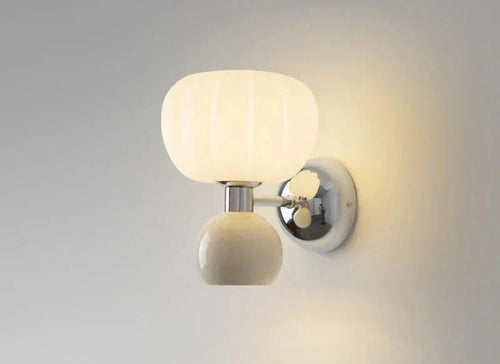 Moderne Wandleuchte mit Glasschirm – Elegante LED-Wandleuchte für Schlafzimmer & Wohnzimmer | Karnz