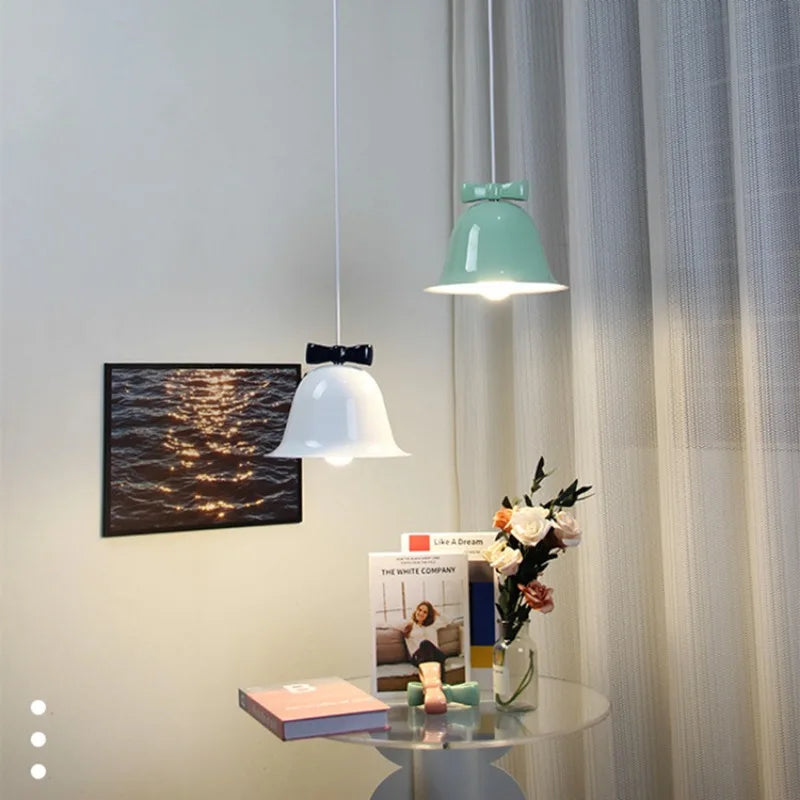 Moderne Glockenform Pendelleuchte mit Schleife, Designer Hängelampe für Esszimmer & Küche | Karnz