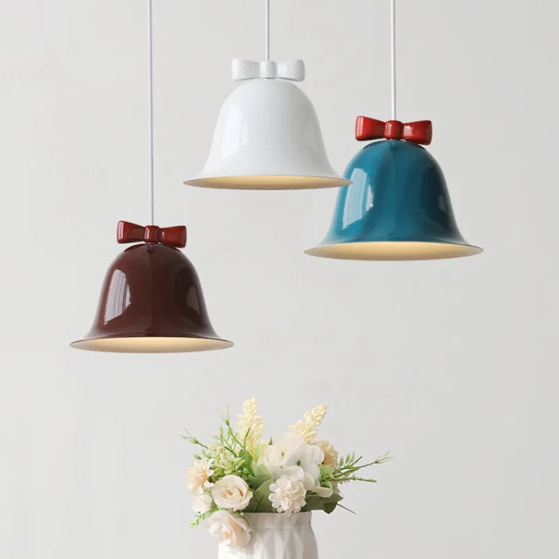 Moderne Glockenform Pendelleuchte mit Schleife, Designer Hängelampe für Esszimmer & Küche | Karnz