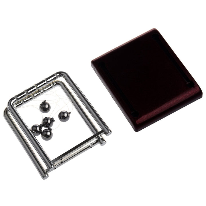 Newton's Cradle Balance Balls | Karnz
