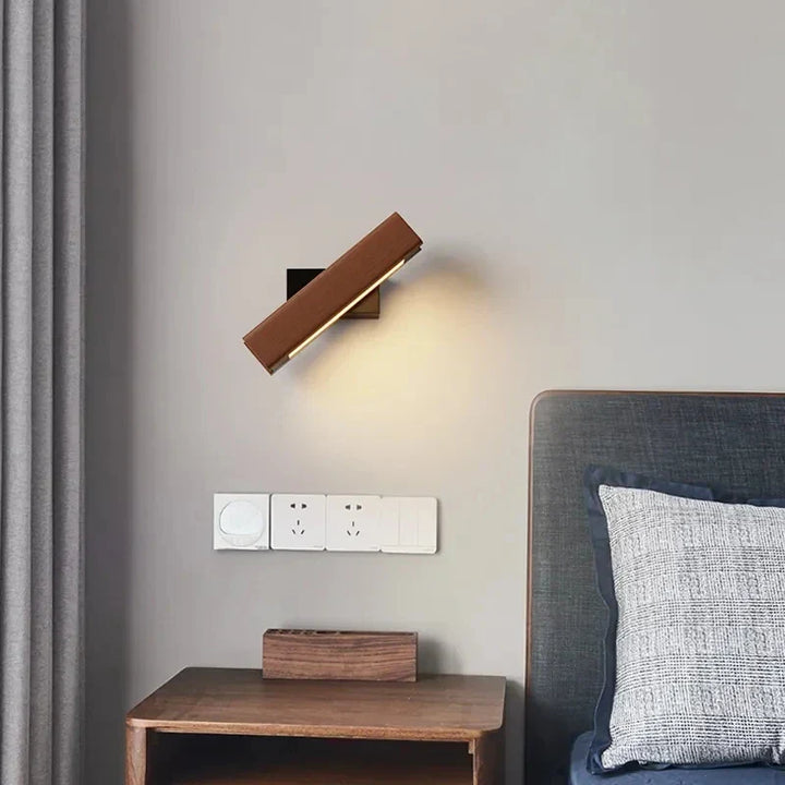LED Wandleuchte aus Holz – Moderne Wandlampe für Schlafzimmer | Karnz