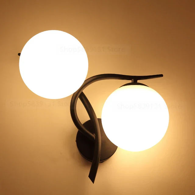 Moderne skandinavische Wandlampe aus Eisen – Minimalistische LED-Wandleuchte für Wohnzimmer & Schlafzimmer | Karnz