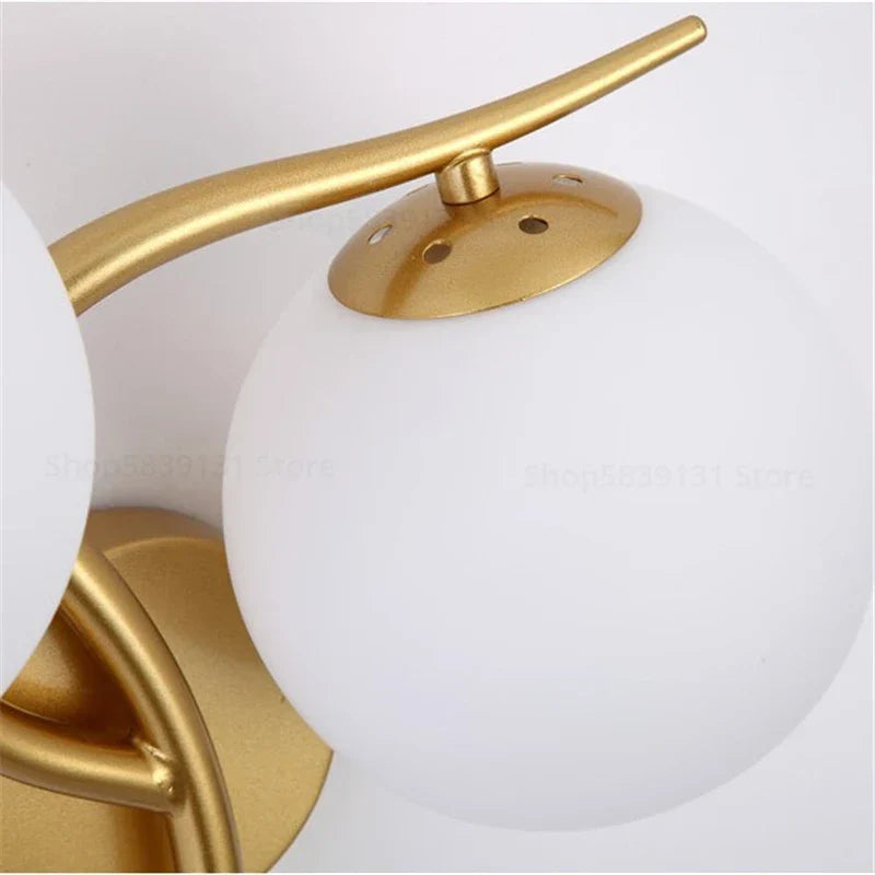 Moderne skandinavische Wandlampe aus Eisen – Minimalistische LED-Wandleuchte für Wohnzimmer & Schlafzimmer | Karnz