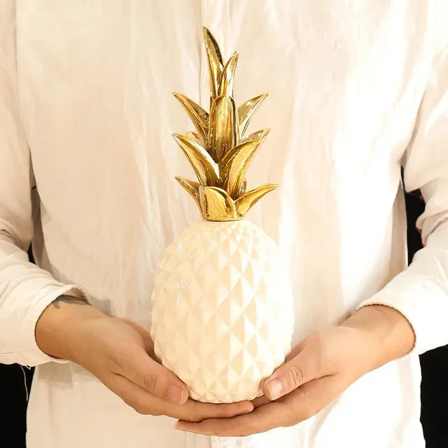 Goldene Ananas Wohnkultur