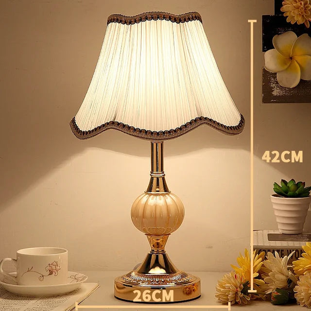 Nordische Vintage Tischlampe – Klassische Retro Tischleuchte für stilvolle Einrichtung | Karnz
