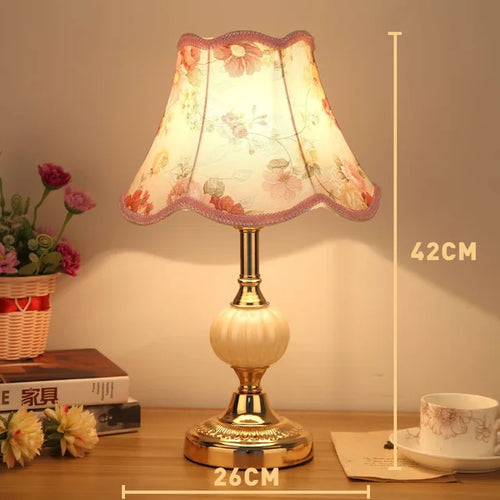 Nordische Vintage Tischlampe – Klassische Retro Tischleuchte für stilvolle Einrichtung | Karnz