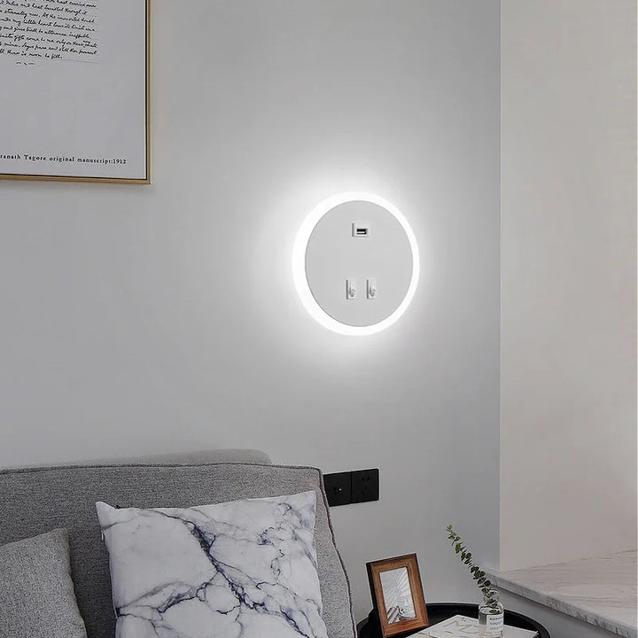 Moderne LED-Wandleuchte mit USB-Ladefunktion – Dimmbare, stimmungsvolle Beleuchtung für Wohnzimmer und Schlafzimmer | Karnz