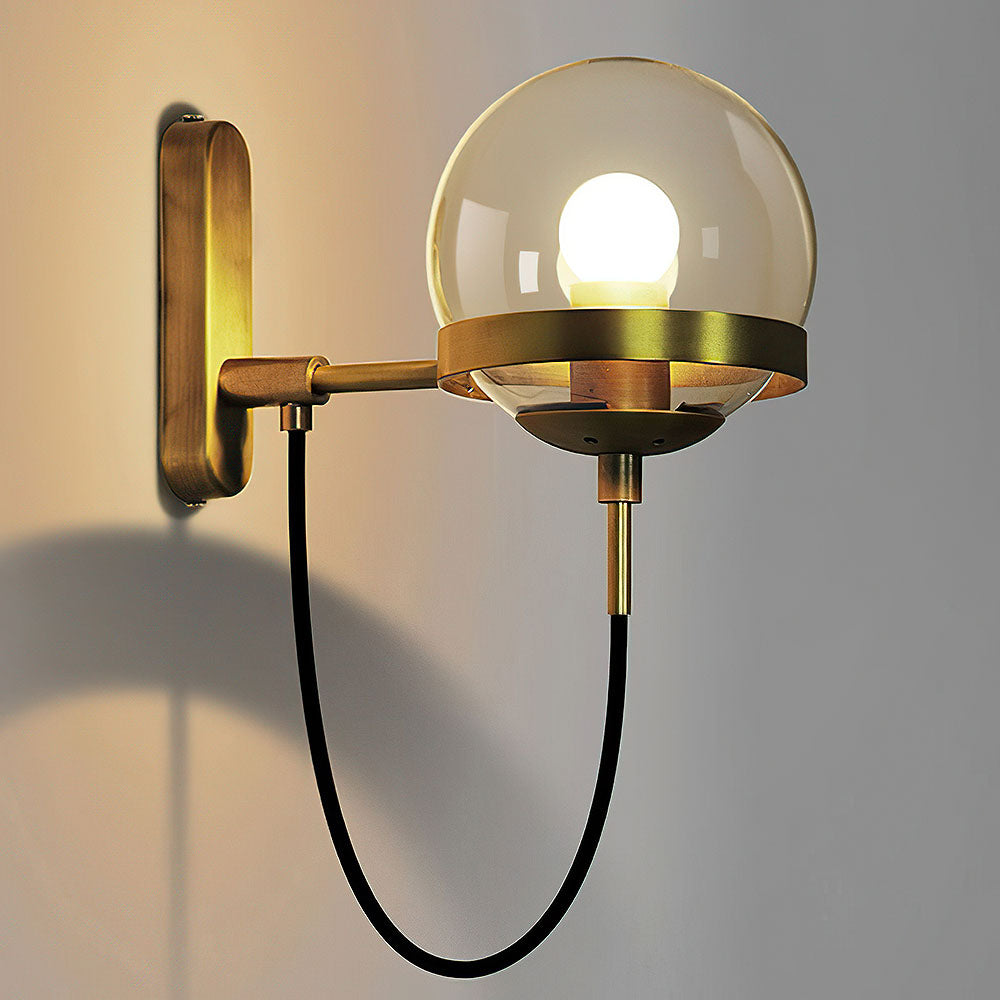 Einzigartige Glasball-Wandlampe | Karnz