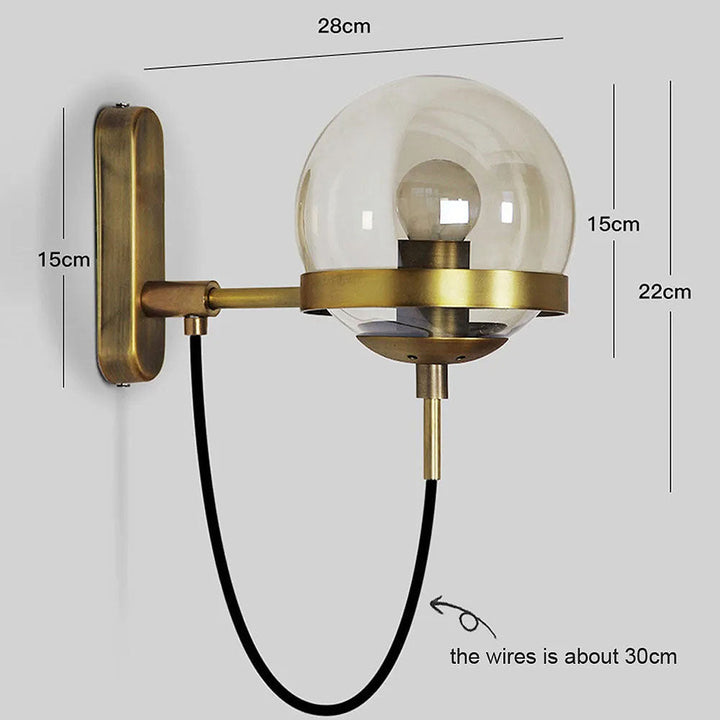 Einzigartige Glasball-Wandlampe | Karnz