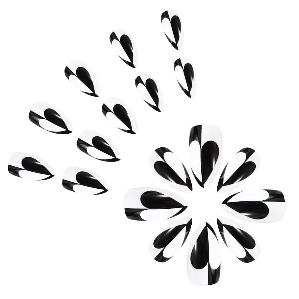 Künstlerisches Herzhäuft-Nagelkunst-Set Karnz