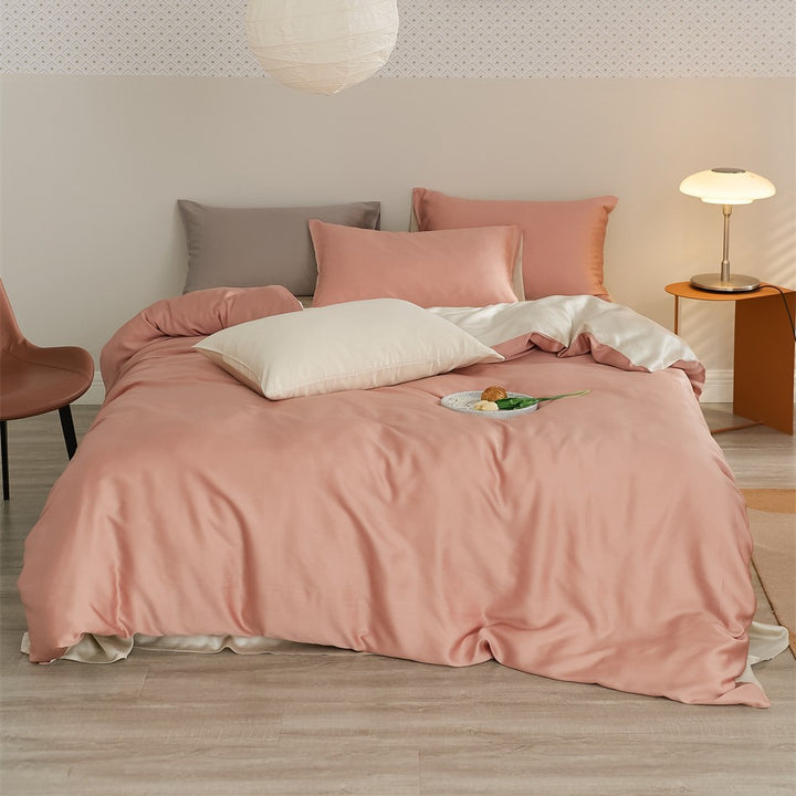 Wendbares Satin-Bettwäscheset mit seidig-glänzendem Griff und hautfreundlichem Baumwollmix