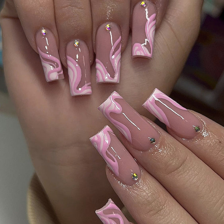 Elegante Lange Acryl Nagel Kunst Erweiterungen Karnz