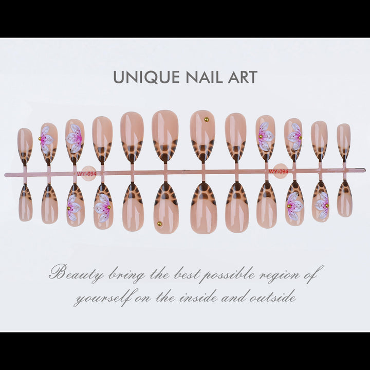 Press-On Nagelkunst Set Karnz