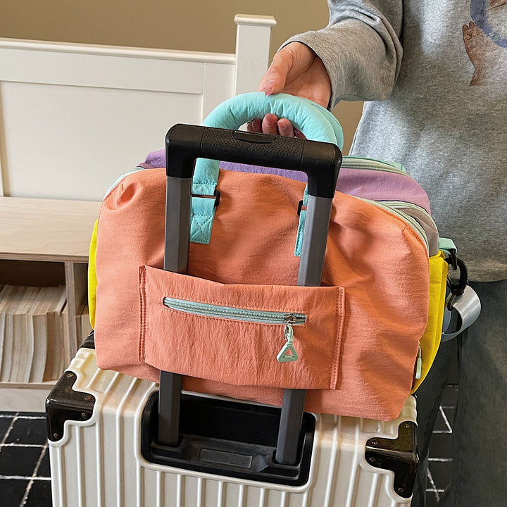 Stylische Mehrfarbige Reisetasche Karnz
