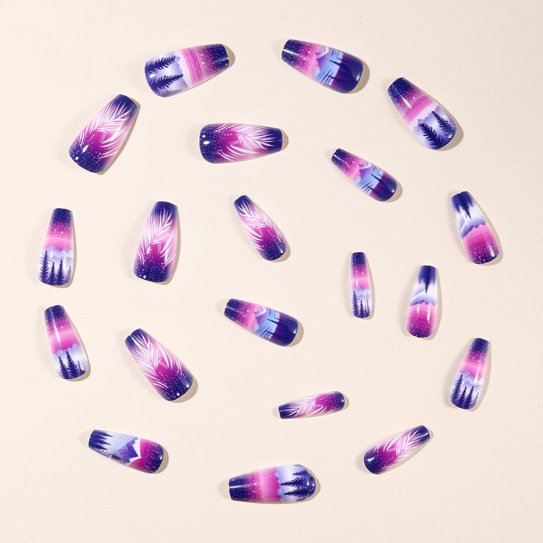 Künstlerisches Farbverlauf-Nail-Art-Design Karnz
