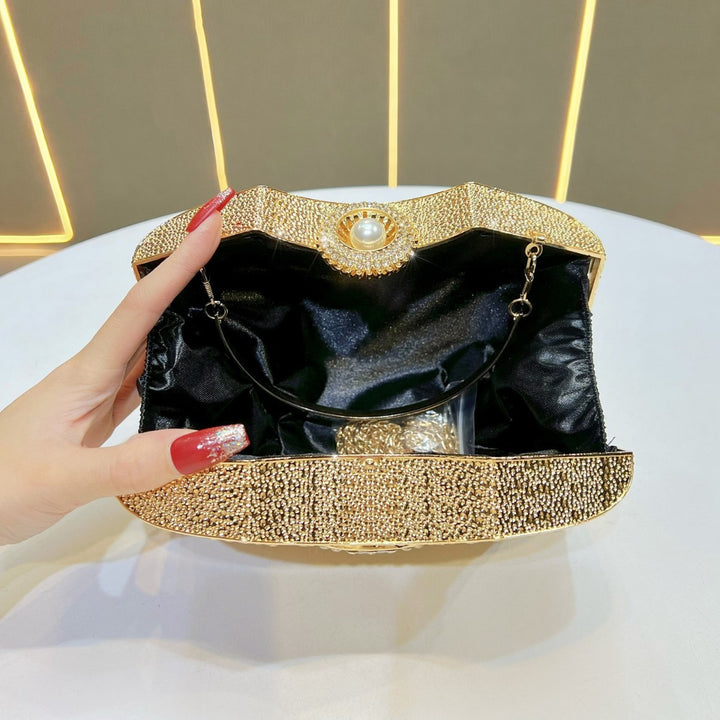 Dekorative Abenda clutch mit Strass-Akzenten
