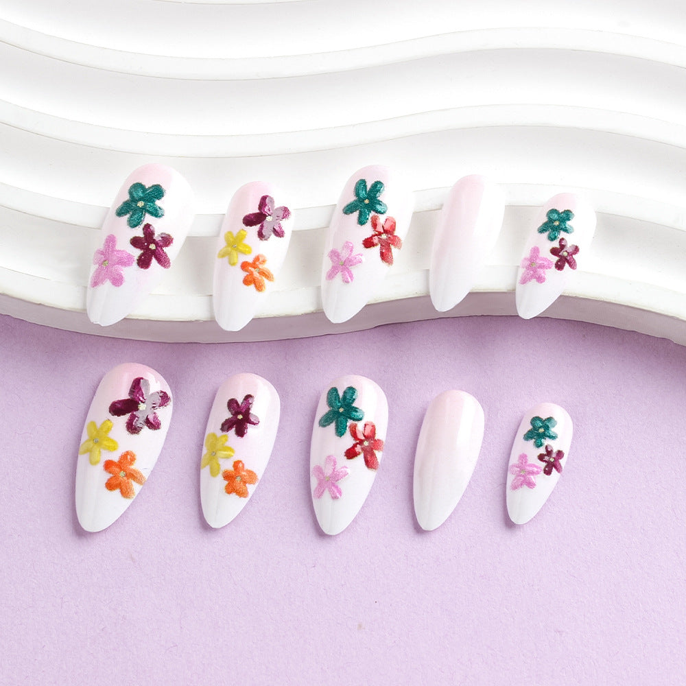 Florales verziertes Nagelkunstset Karnz