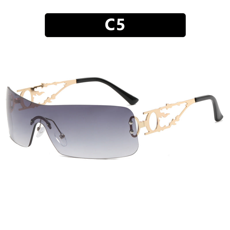 Damen futuristische Sonnenbrille mit hochmodernen Metallakzenten Karnz