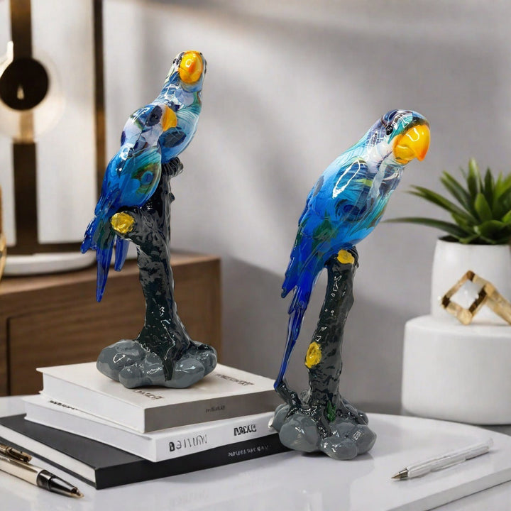 Kunstvolle Papageien Skulptur Karnz