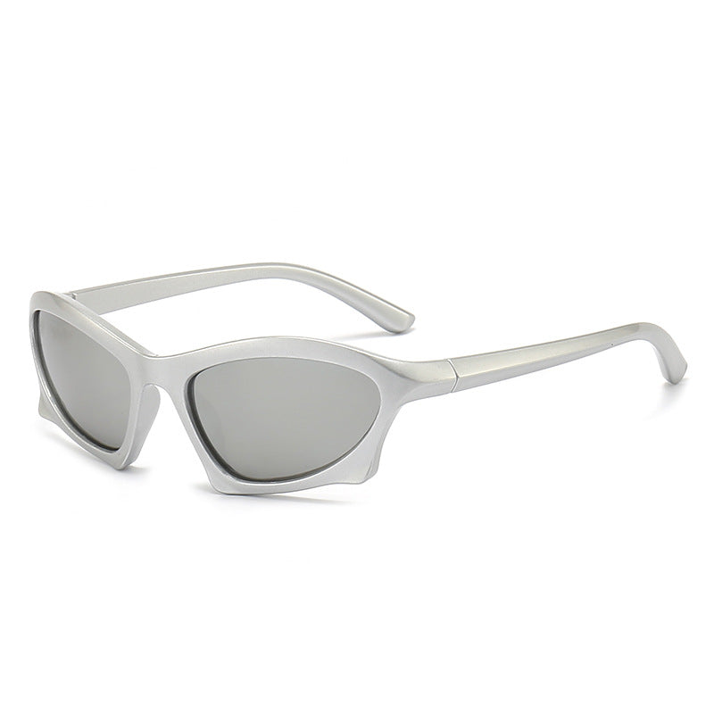 Damen moderne und stilvolle Sonnenbrille mit attraktivem Design Karnz