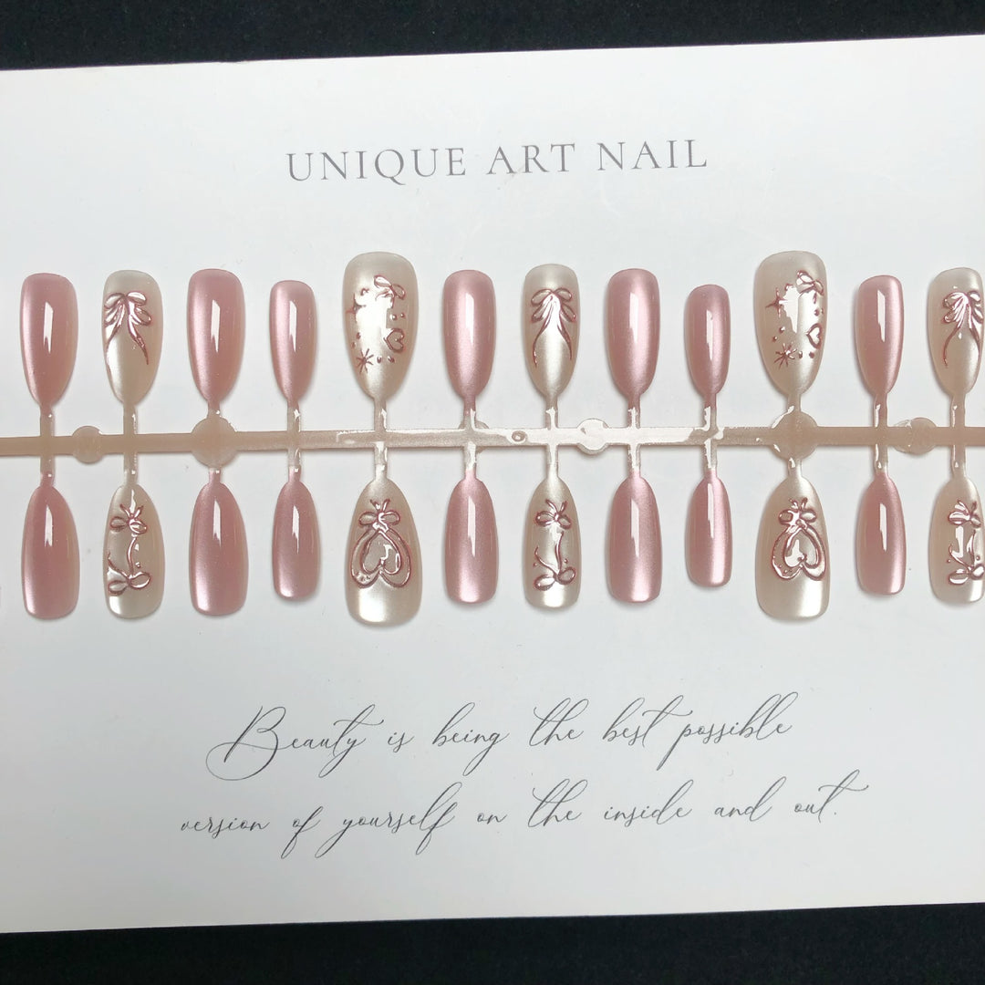 Elegante Blumenthemen Press-On Nagelkollektion