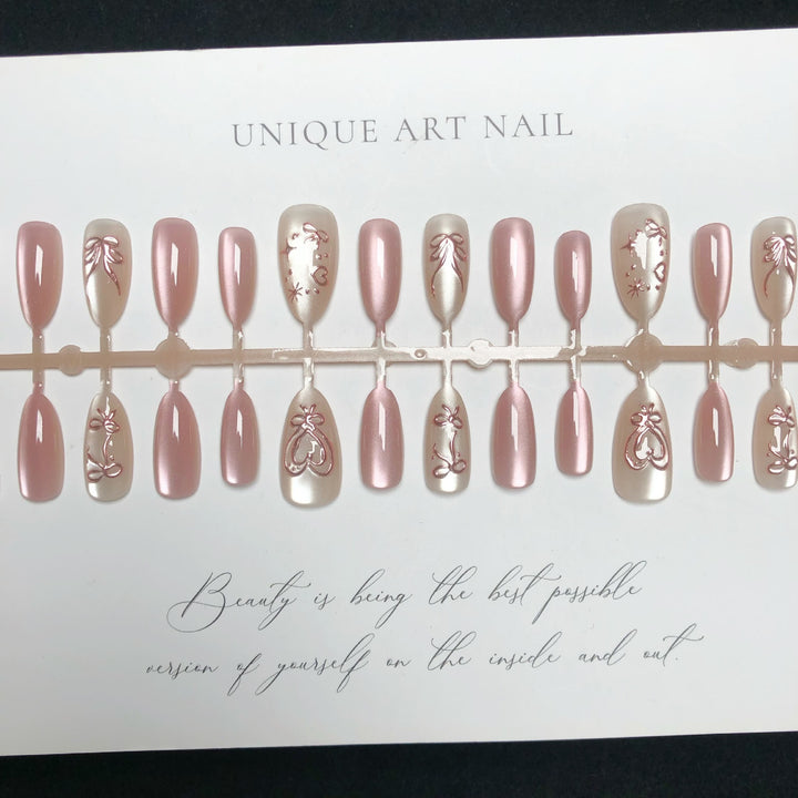 Elegante Blumenthemen Press-On Nagelkollektion