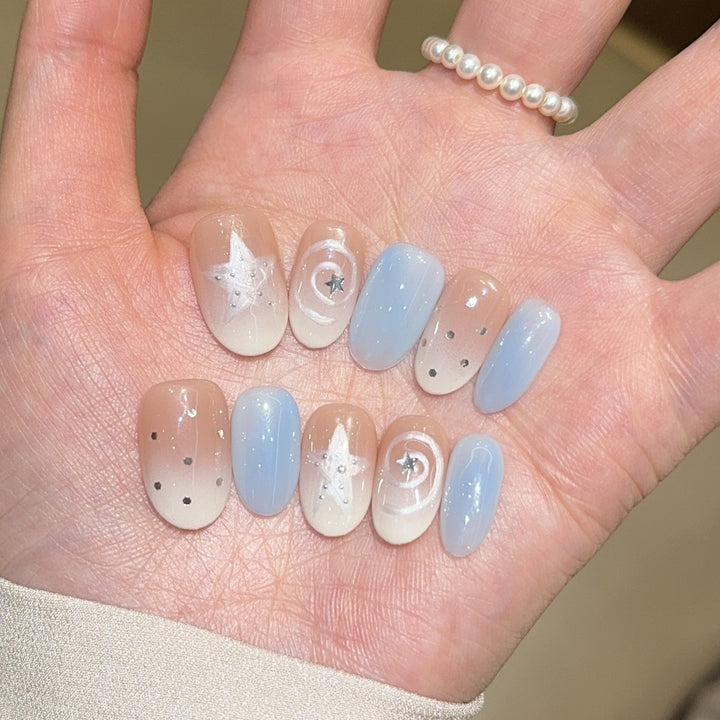 Künstliche Nagelspitzen Im Funkelnden Sternen-Design Karnz