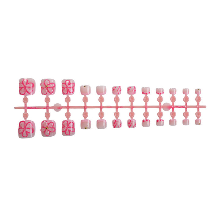 Kunstnagelset mit verspielten Blüten-Designs Karnz