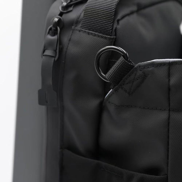 Unisex multifunktionale Sporttasche mit isoliertem Innenfach und Getränkehalter Karnz