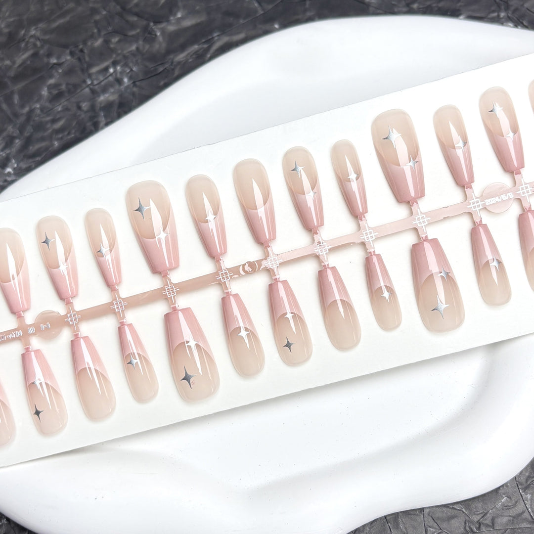 Glamouröse mit Sternen verzierte Press-On-Nagelset