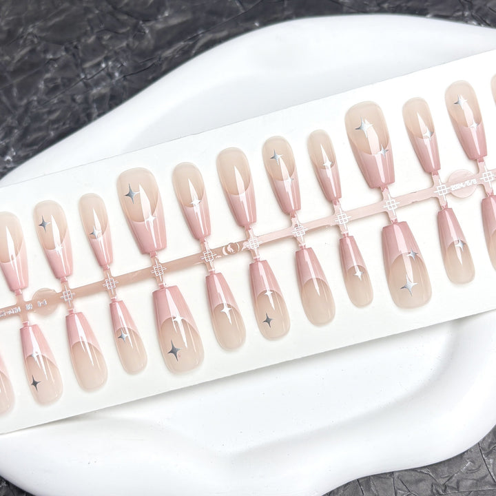 Glamouröse mit Sternen verzierte Press-On-Nagelset