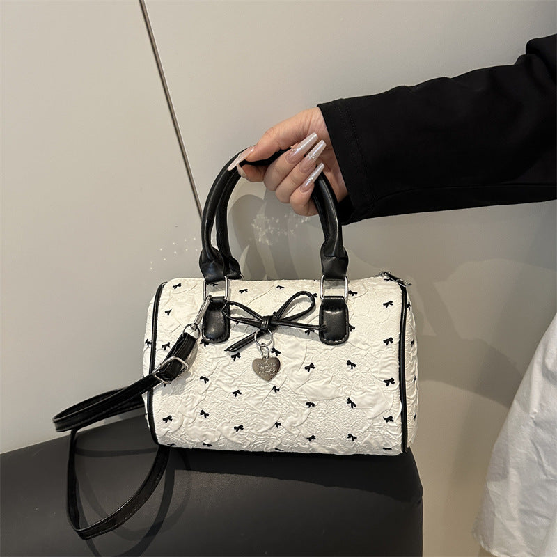 Gep quiltete Mini-Handtasche mit Bogen-Detail