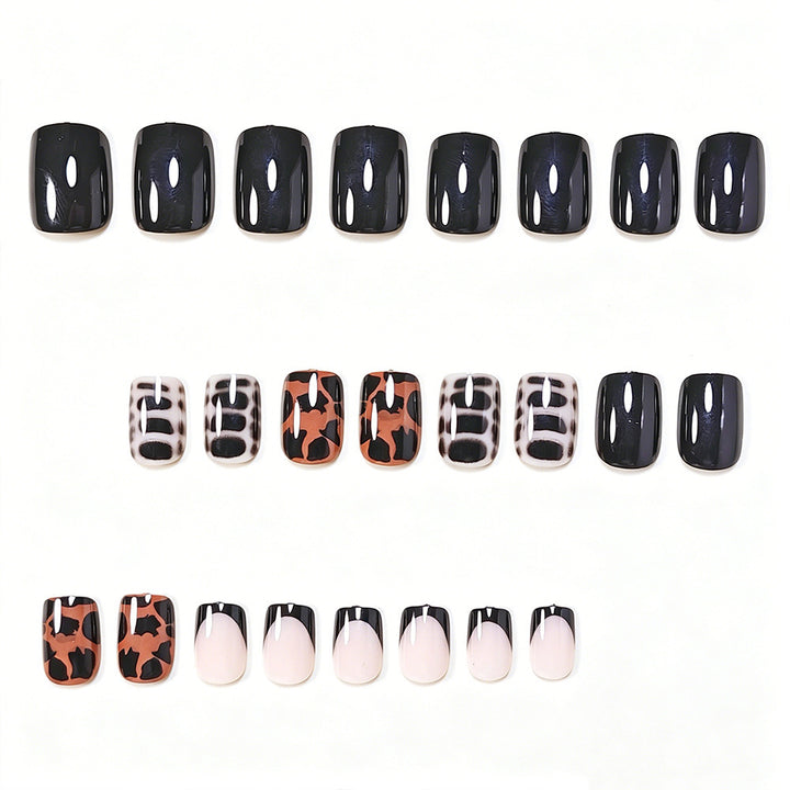 Künstlerisches Press-On-Nagelspitzen-Set Karnz