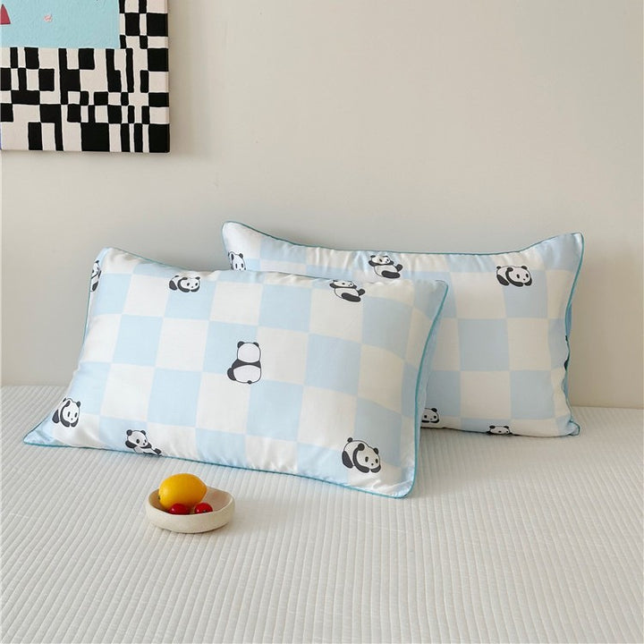 Kinder-Kissenbezug-Set aus Baumwollsatin mit Panda-Print und kariertem Design Karnz