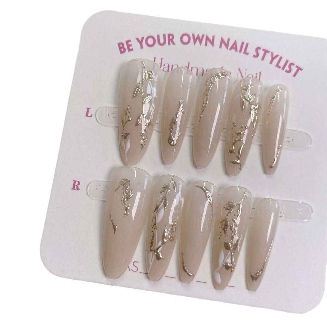 Dekorative Press-On Nagelkunstsets