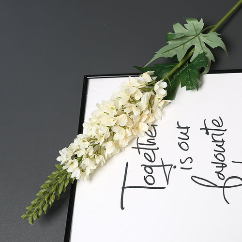 Künstlicher floraler Akzent für die Heimdekorationsausstellung
