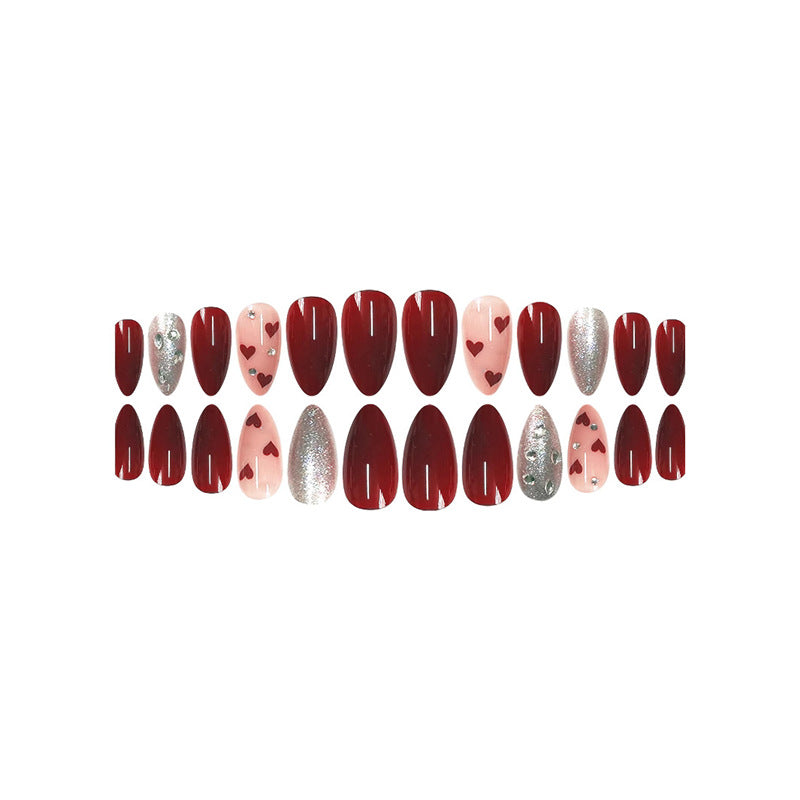 Romantisches Herz-Themen Press-On Nagel Set Karnz