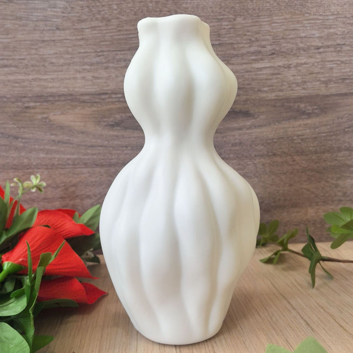 Abstract Textured Decorative Vase Karnz