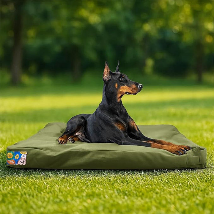 Haltbares Outdoor-Hundebett