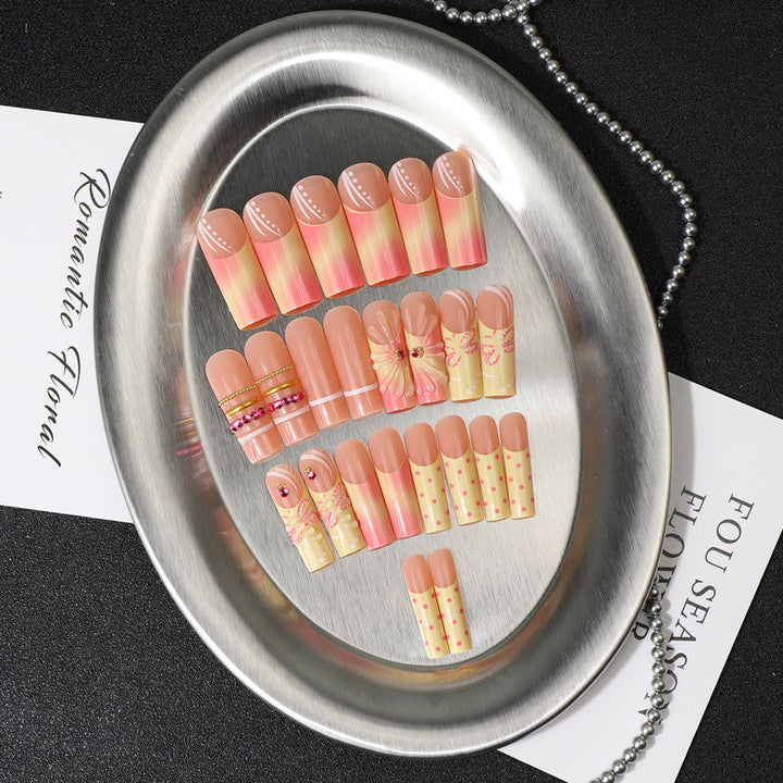 Kreatives Press-On Nagelset Karnz