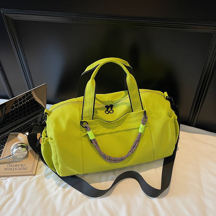 Vielseitige Reisetasche mit mehreren Taschen Karnz