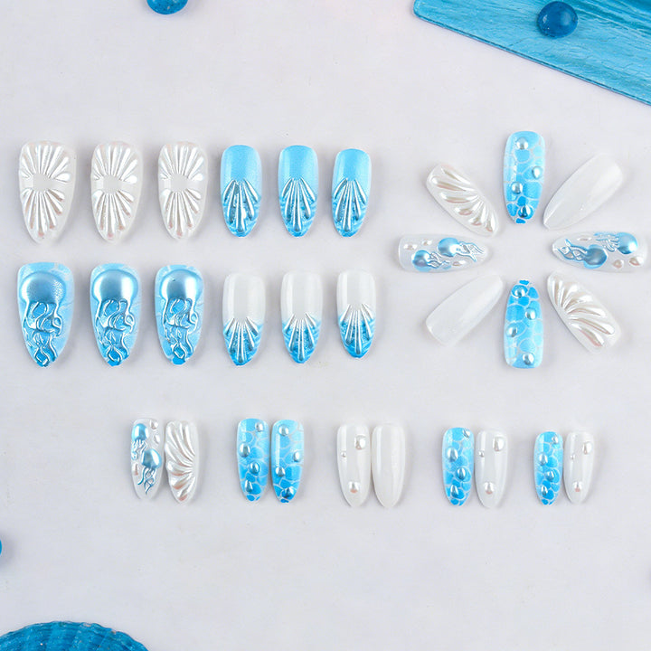 Künstlerisch von Muscheln inspiriertes Nagelkunst-Set Karnz