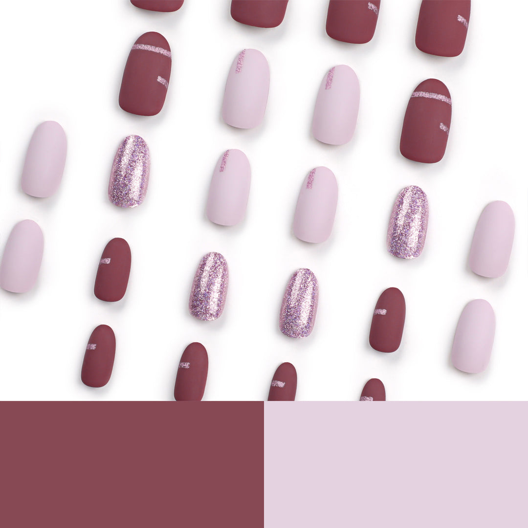 Elegante Nagelkunst mit Glitzer- und Matt-Effekten Karnz