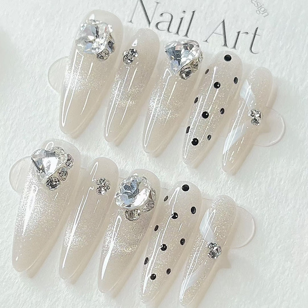 Kristall-besetztes Press-On Nagelset