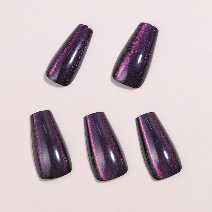 Glitzerndes Langes Stiletto Press-On Nagelset Karnz